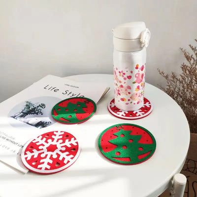 Snowflake Shaped Coaster Home Placemat Absorbent Non-slip Insulation Coaster Thickened Felt Table Mats Christmas Home Decoration